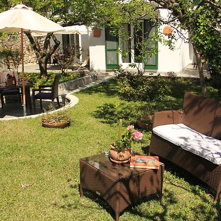 Casa Augusto B&B Capri Bagian luar foto