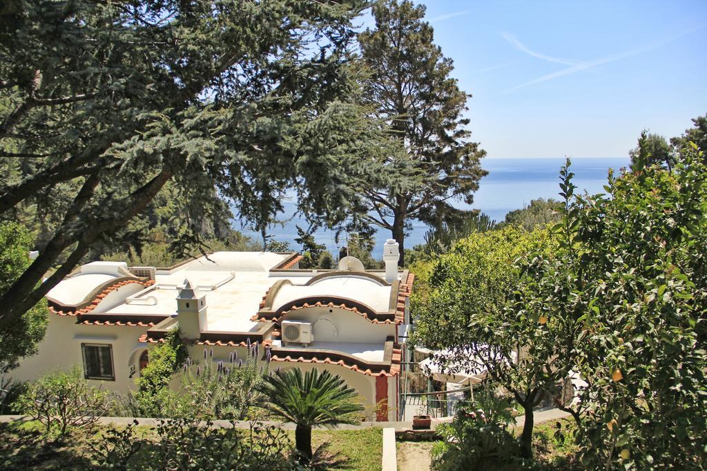 Casa Augusto B&B Capri Bagian luar foto