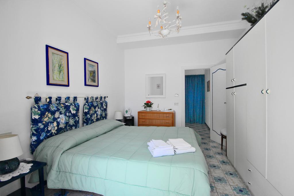 Casa Augusto B&B Capri Ruang foto
