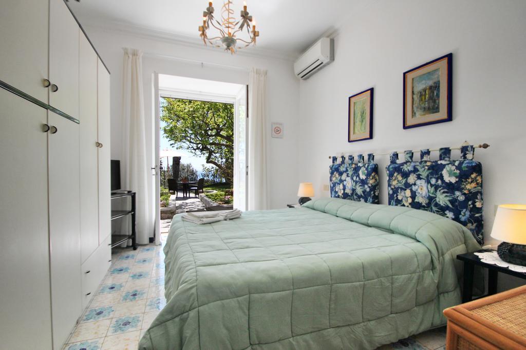Casa Augusto B&B Capri Ruang foto
