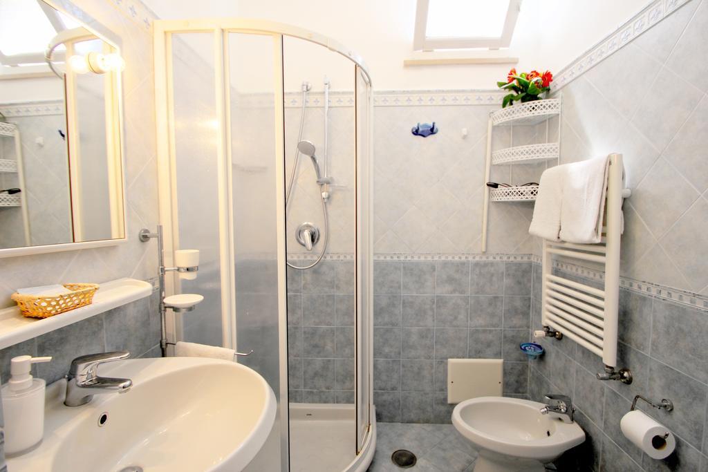Casa Augusto B&B Capri Bagian luar foto
